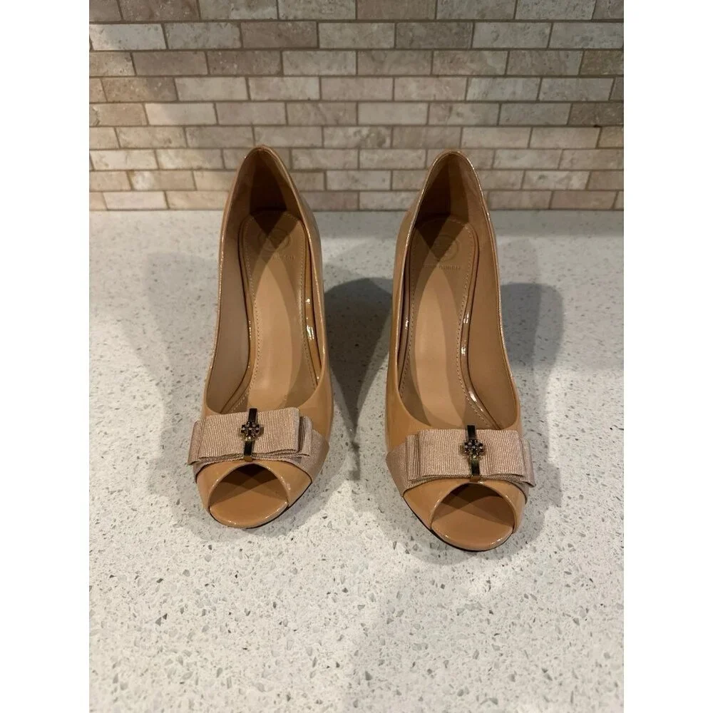 Tory Burch Trudy Patent Bow Wedges 9.5 shoes peep toe heels - Picture 1 of 7